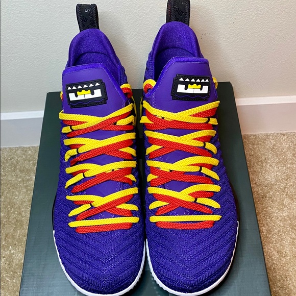 Lebron Martin Jordan’s M size 10 StockX verified - Picture 2 of 5